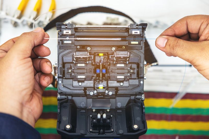 Splicing Fiber Optic